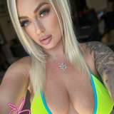 elanabunnz from onlyfans