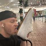 slcsneakerlicker from onlyfans