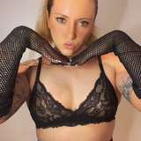 zarawellness from onlyfans